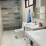 Location 3-floor With 6 Bedrooms *