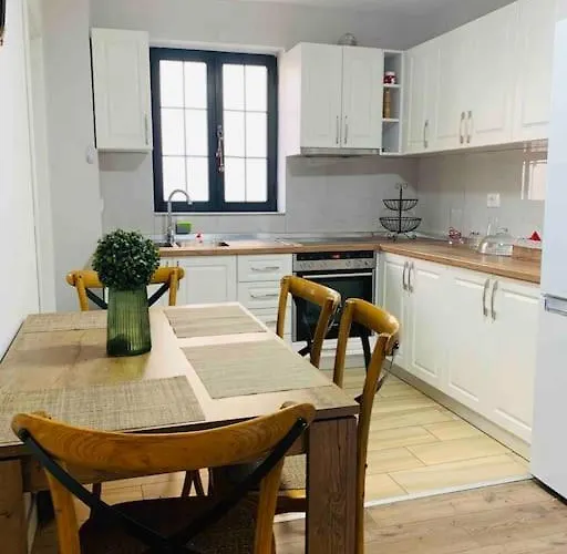 וילה Location 3-floor With 6 Bedrooms