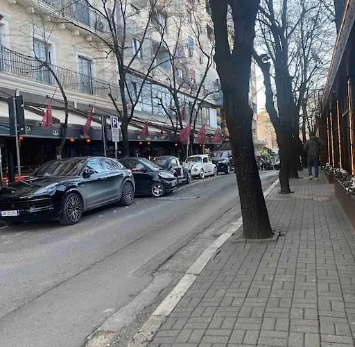 וילה Location 3-floor With 6 Bedrooms *