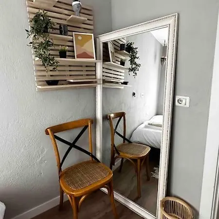 Location 3-floor With 6 Bedrooms 빌라 티라나