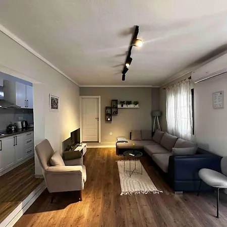 Villa Location 3-floor With 6 Bedrooms