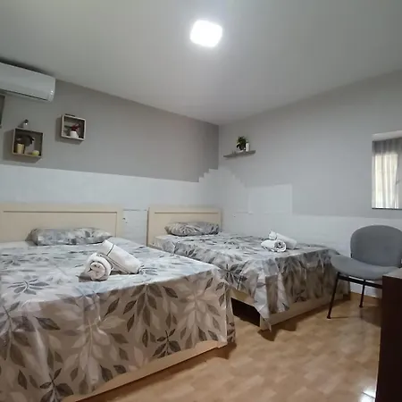 Location 3-floor With 6 Bedrooms * Tirana